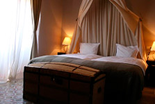 Bedroom in Fuentes de Bejar hotel